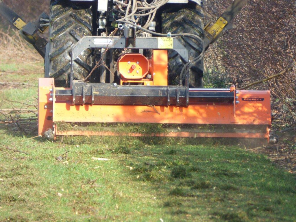 VARIOCHOP, extra low chopper for front and rear mount